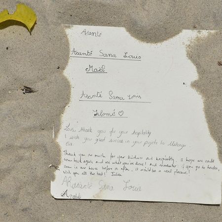 Lui Ushongo Beach House Pangani Kültér fotó